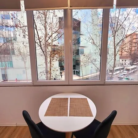 Toptani Deluxe Flat W 24h Check In