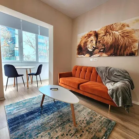 Apartamento Toptani Deluxe Flat W 24h Check In Tirana
