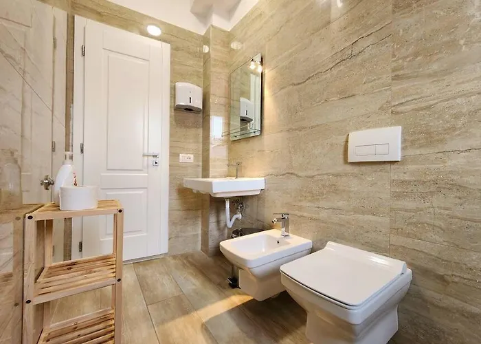 Toptani Deluxe Flat W 24h Check In Apartament Tirana